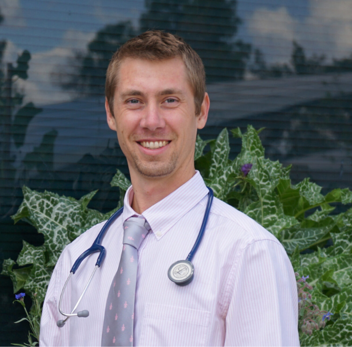 Dr. Nicholas Savage -ND